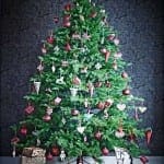 Woontrendz-klassieke-kerstboom-ikea
