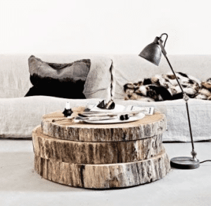 woontrendz-houten-boomstammenschijven-als-salontafel