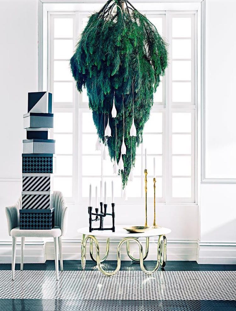 Tentakel De neiging hebben Intrekking De eyecatcher voor de kerst: een plafond kerstboom! - Woontrendz