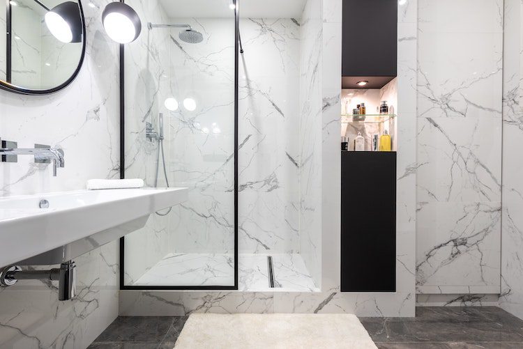 Een nieuwe douche? Hier moet je op letten