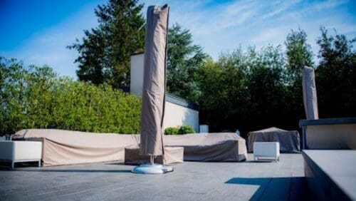 Waarom een beschermhoes het hele jaar door onmisbaar is